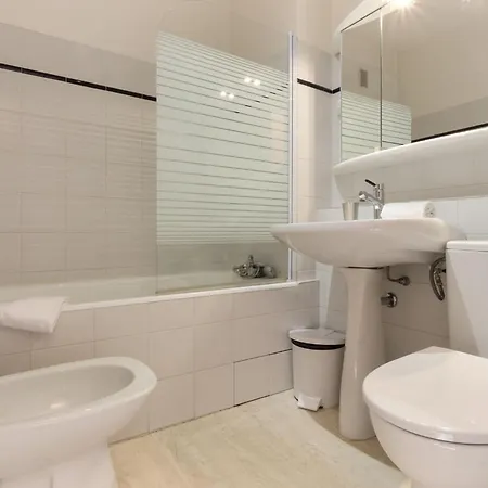 Makalu - View Mont-blanc - Center -8 Pers Chamonix