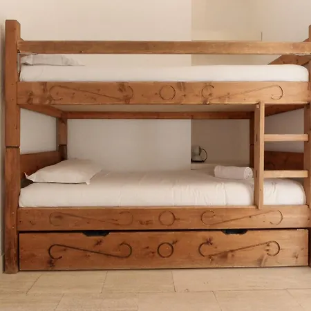 Makalu - View Mont-blanc - Center -8 Pers